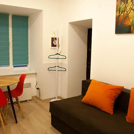 світло цілодобово In The Center Apartment Lemberg